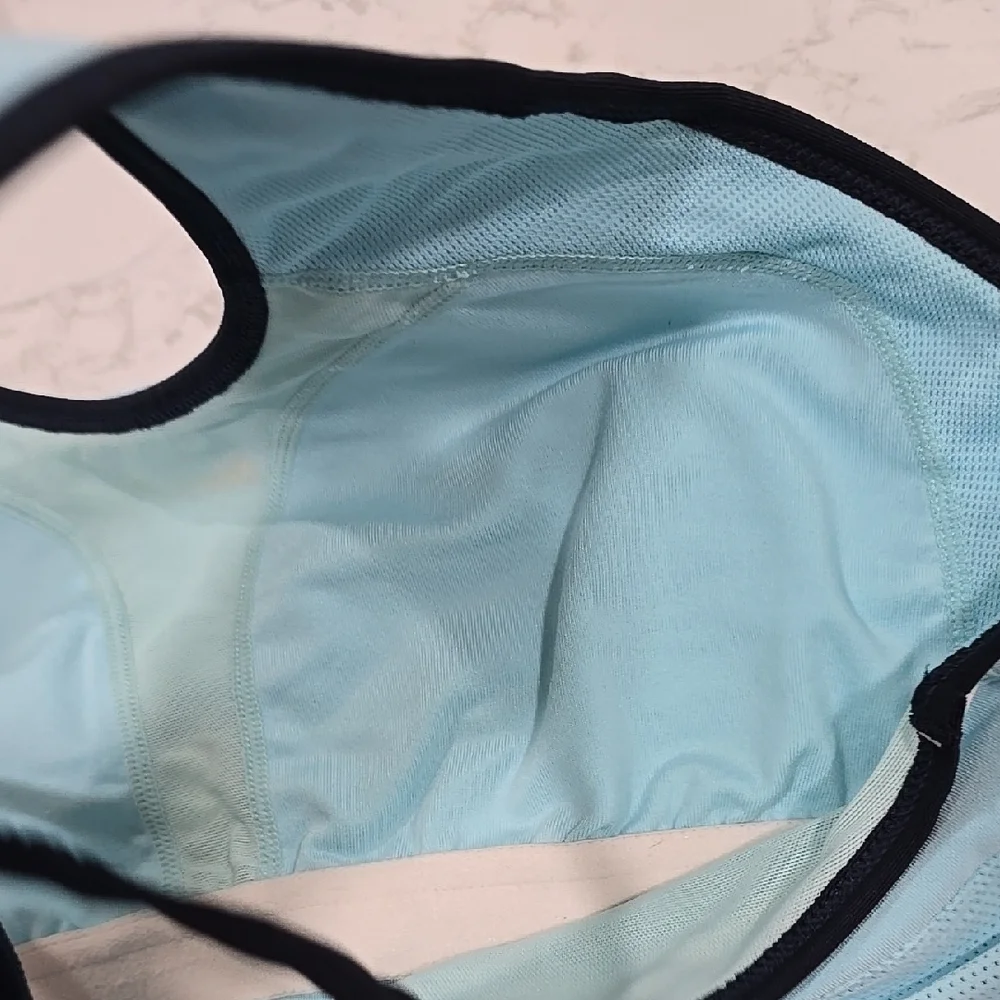 Nike Light Blue Workout Tank Woman's Size XL - Picture 7 of 9